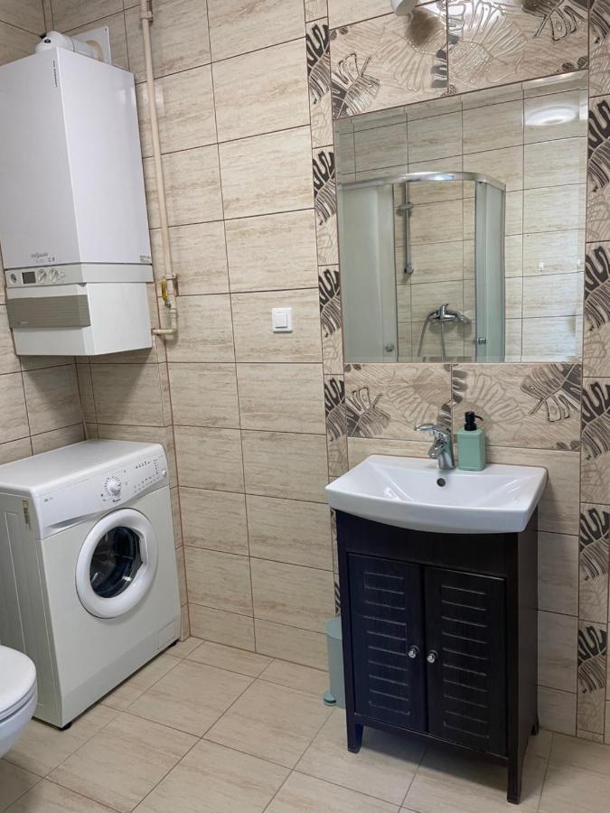 Komfortowe Studio 52 M2 W Centrum Grojca Grojec  Luaran gambar