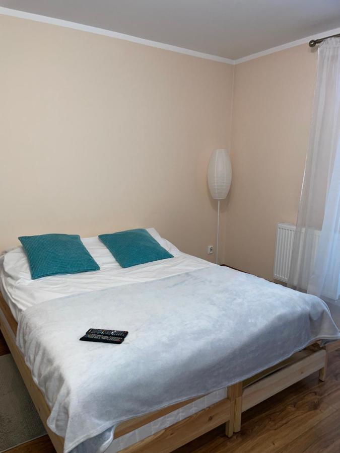 Komfortowe Studio 52 M2 W Centrum Grojca Grojec  Luaran gambar