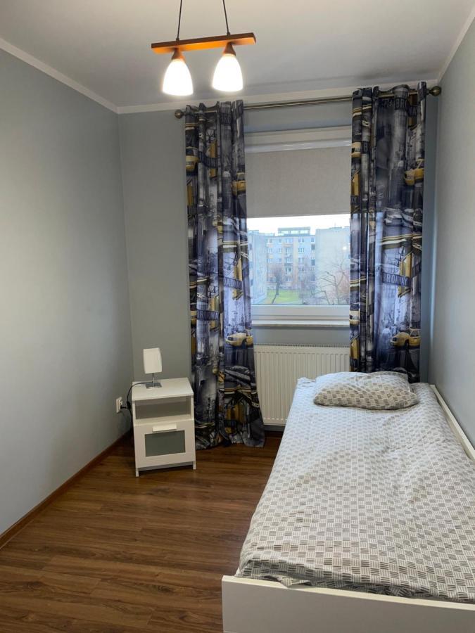 Komfortowe Studio 52 M2 W Centrum Grojca Grojec  Luaran gambar
